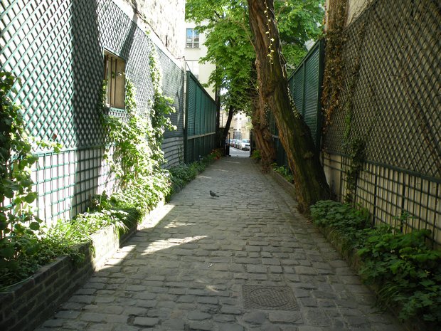  allée pavée, musée de la Vie Romantique